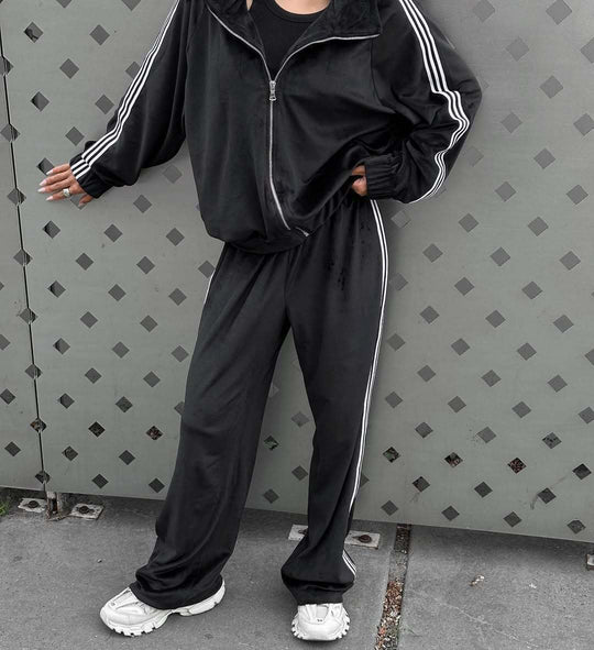 Damen sportliches und elegantes Trainingsanzug mit Reißverschluss