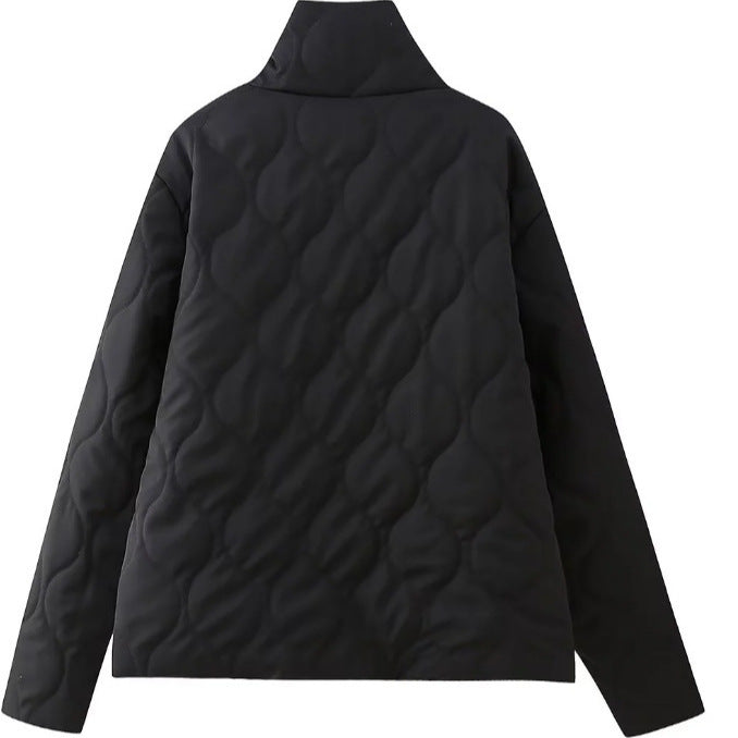 Damen Steppjacke mit Stehkragen und kontrastverzierten Rüschen-Taschen Shop Nory