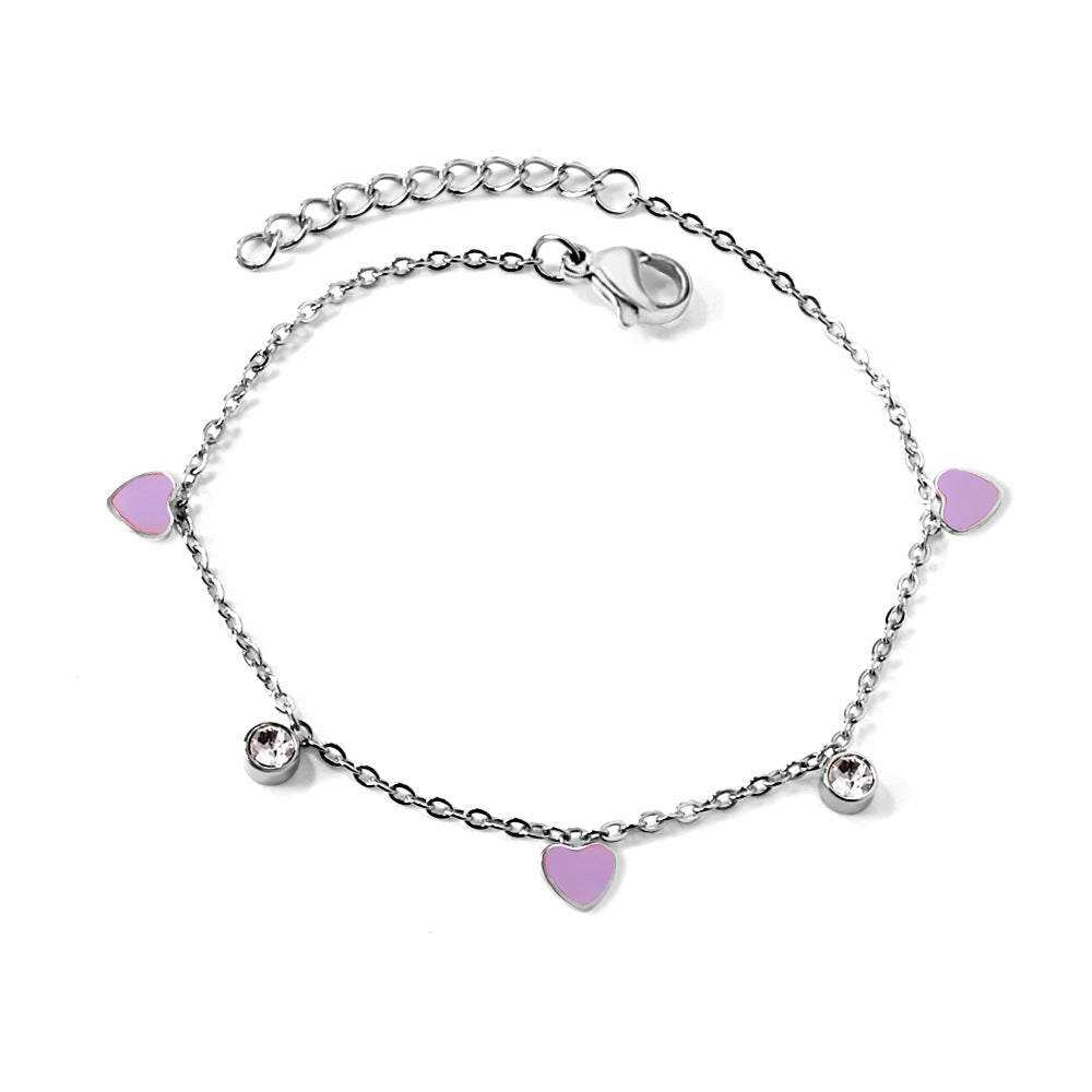 Damen zartes Armband mit herzförmigen Akzenten und funkelnden Kristallen Shop Nory