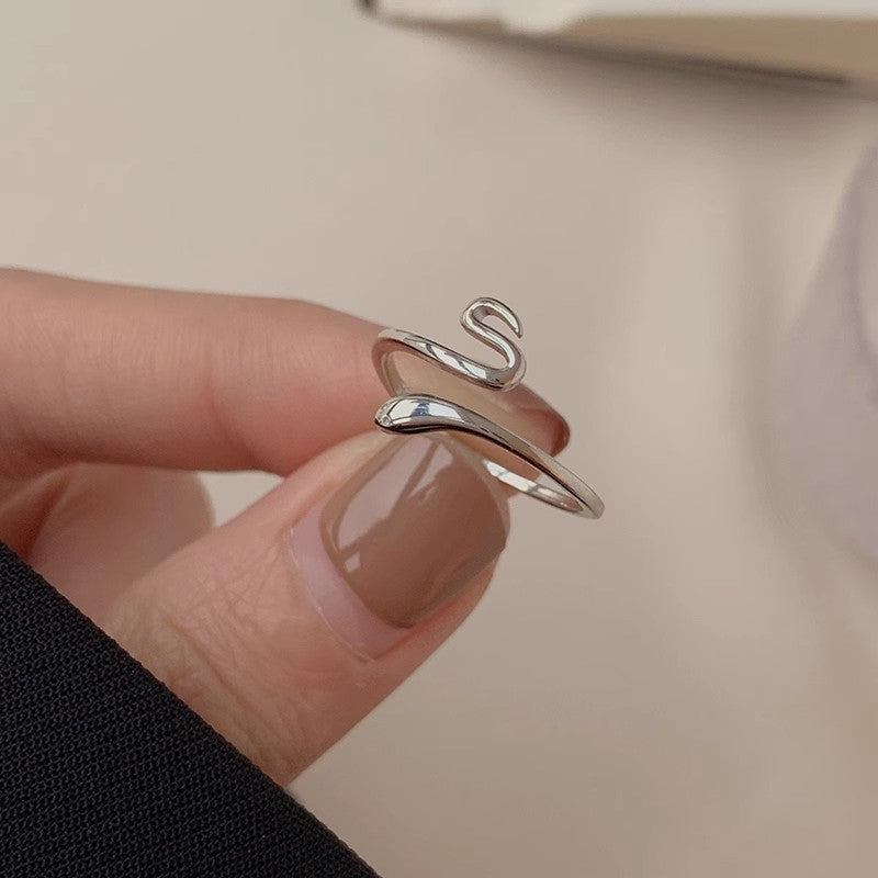 Damenring mit geschwungenem Schlangen-Design Shop Nory