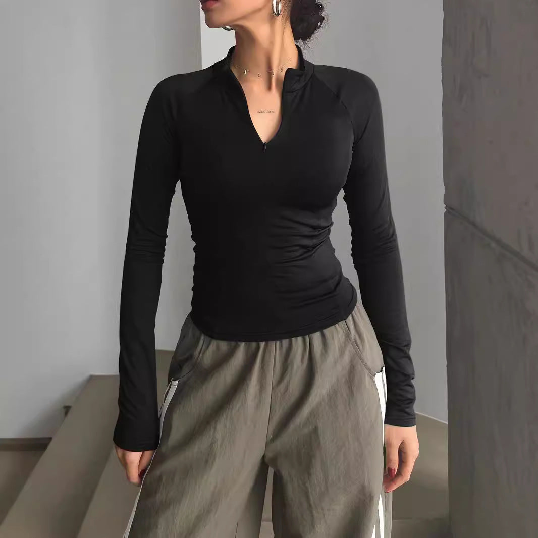 Damen Enganliegendes Sportliches Langarm-Top mit kurzem Stehkragen und V‑Ausschnitt Shop Nory