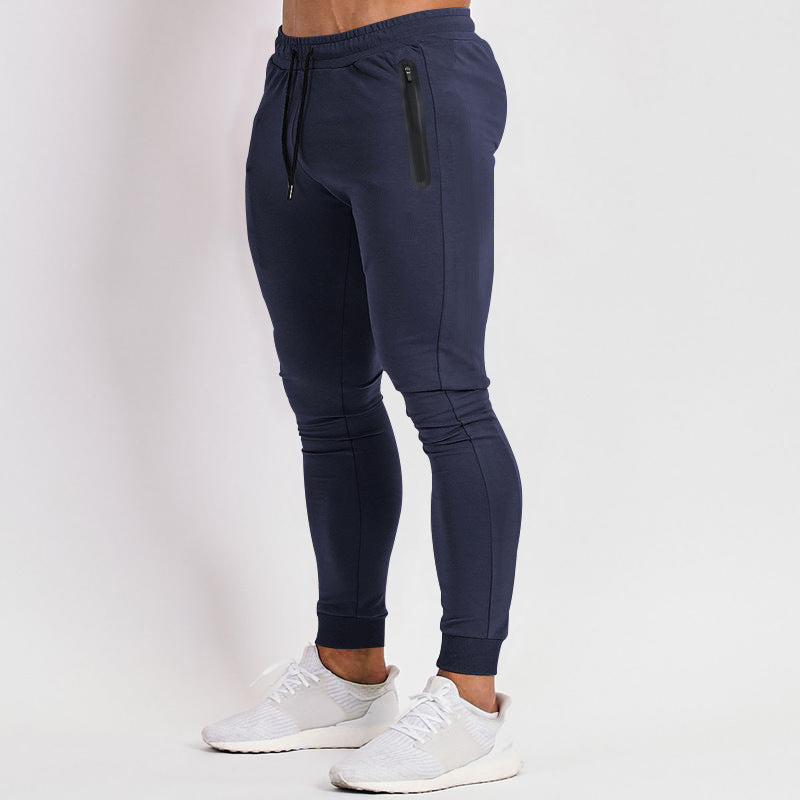 Herren Slim-Fit Jogginghose mit praktischen Reißverschlusstaschen