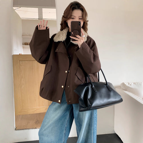 Damen Oversize-Utilityjacke mit hohem Teddykragen und Druckknopfleiste Shop Nory
