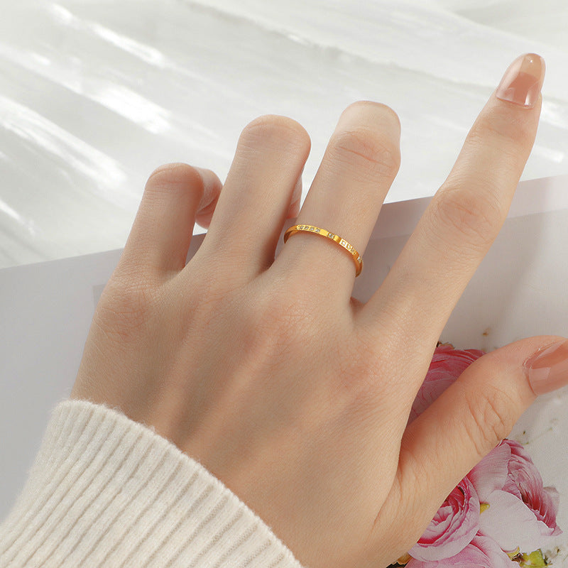 Damen eleganter Bandring mit funkelnden Zirkonia-Steinen Shop Nory