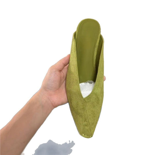 Damen Spitz zulaufende Wildleder‑Mules mit V‑Ausschnitt und flacher Komfortsohle Shop Nory