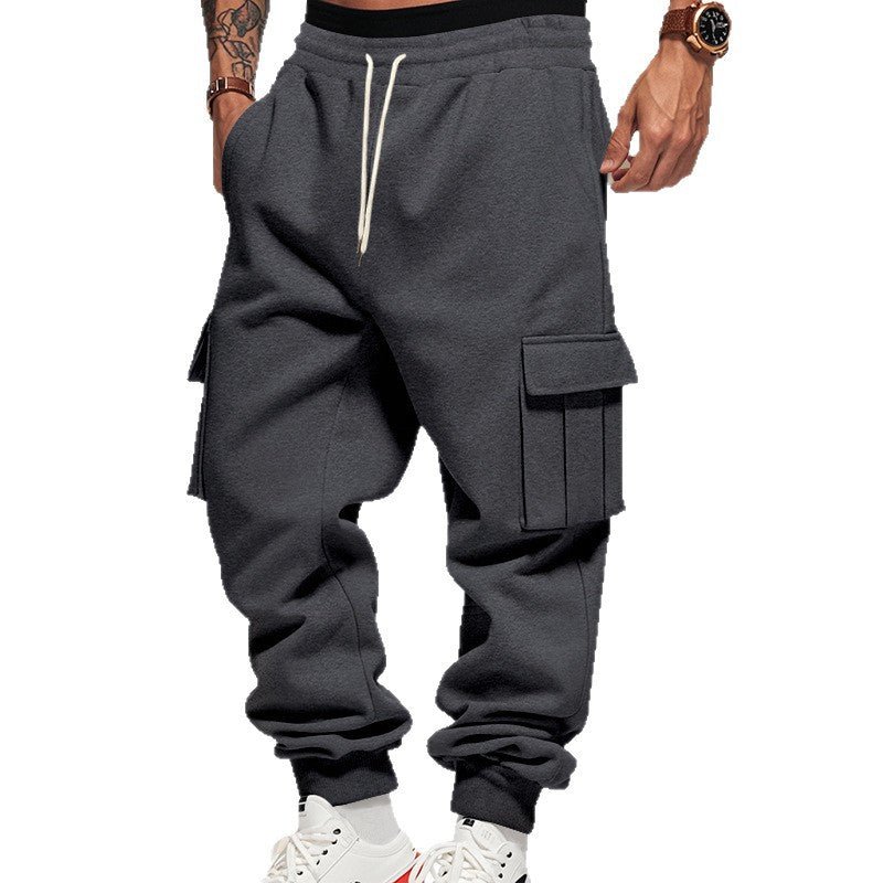 Herren Cargo-Jogginghose mit großzügigen Klappentaschen, elastischem Bund und gerippten Bündchen Shop Nory