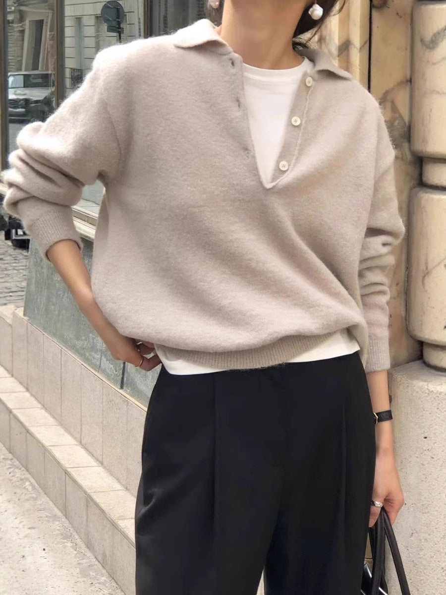 Damen Weicher Kapuzenpullover im Mohair‑Look mit tiefem V‑Ausschnitt und halber Knopfleiste Shop Nory
