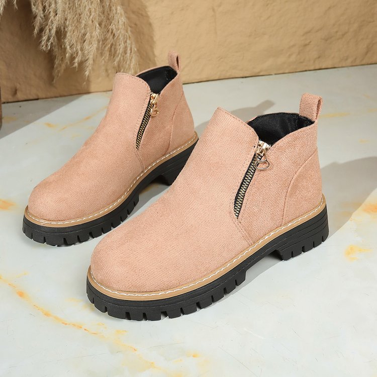 Damen Kurzschaft-Stiefeletten aus Veloursoptik mit seitlichem Reißverschluss und grober Profilsohle Shop Nory
