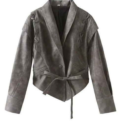 Damen Kurzjacke aus Wildlederoptik mit Wickelgürtel, Schalkragen und Schnürdetail Shop Nory