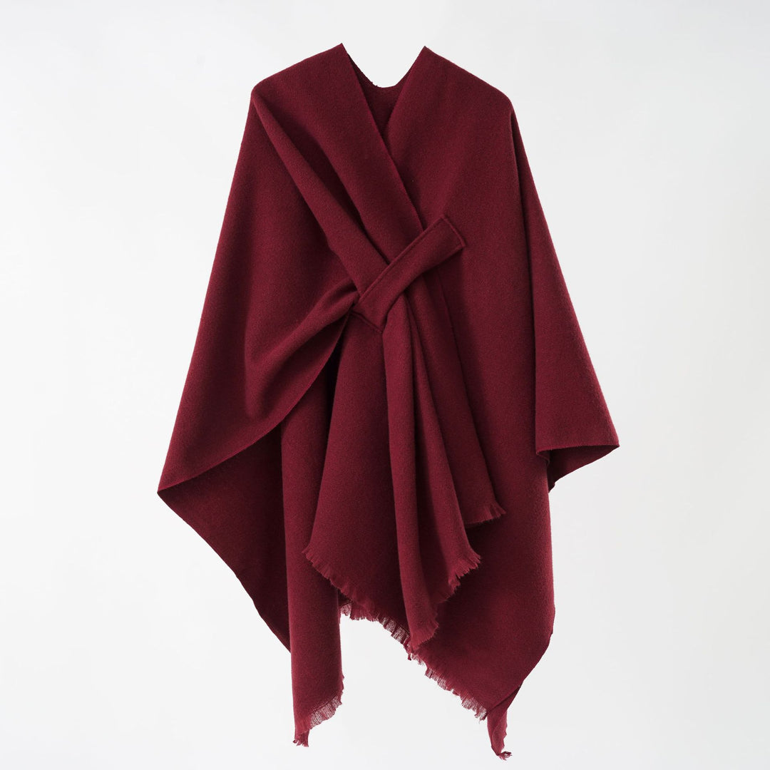 Damen Strickponcho mit geometrischem Blockmuster und Fransen Shop Nory