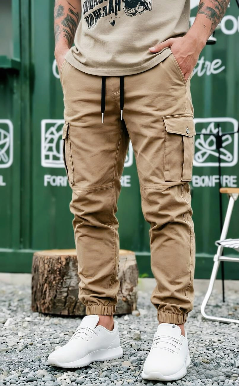 Herren Tapered Cargo-Jogginghose mit Tunnelzug, elastischen Bündchen & Mehrfachtaschen Shop Nory