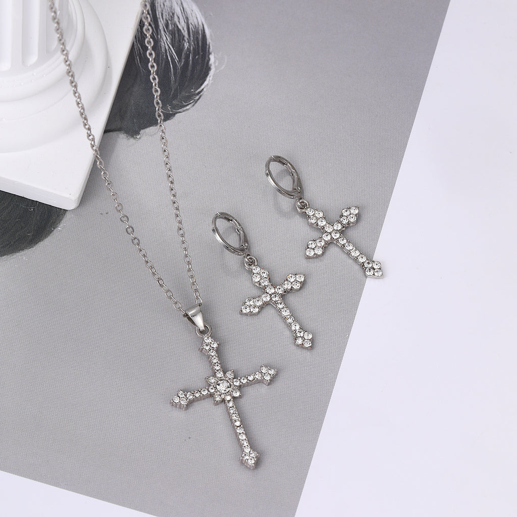 Damen Kreuzanhänger Schmuckset mit funkelnden Zirkonia Shop Nory