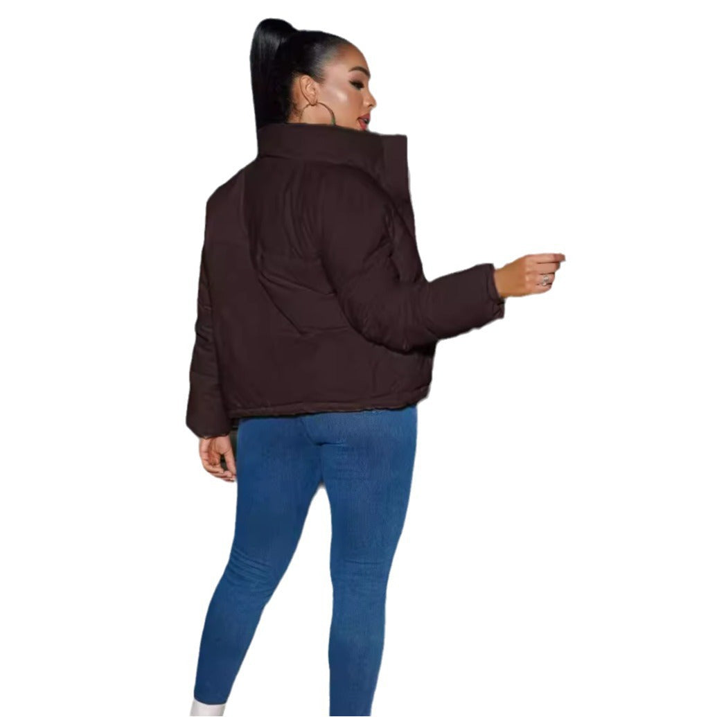 Damen Kurz geschnittene wattierte Steppjacke mit hohem Stehkragen und verdecktem Reißverschluss Shop Nory
