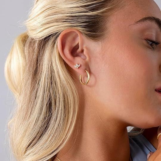 Damen Ohrstecker mit funkelnden Zirkonia in floralen Designs Shop Nory