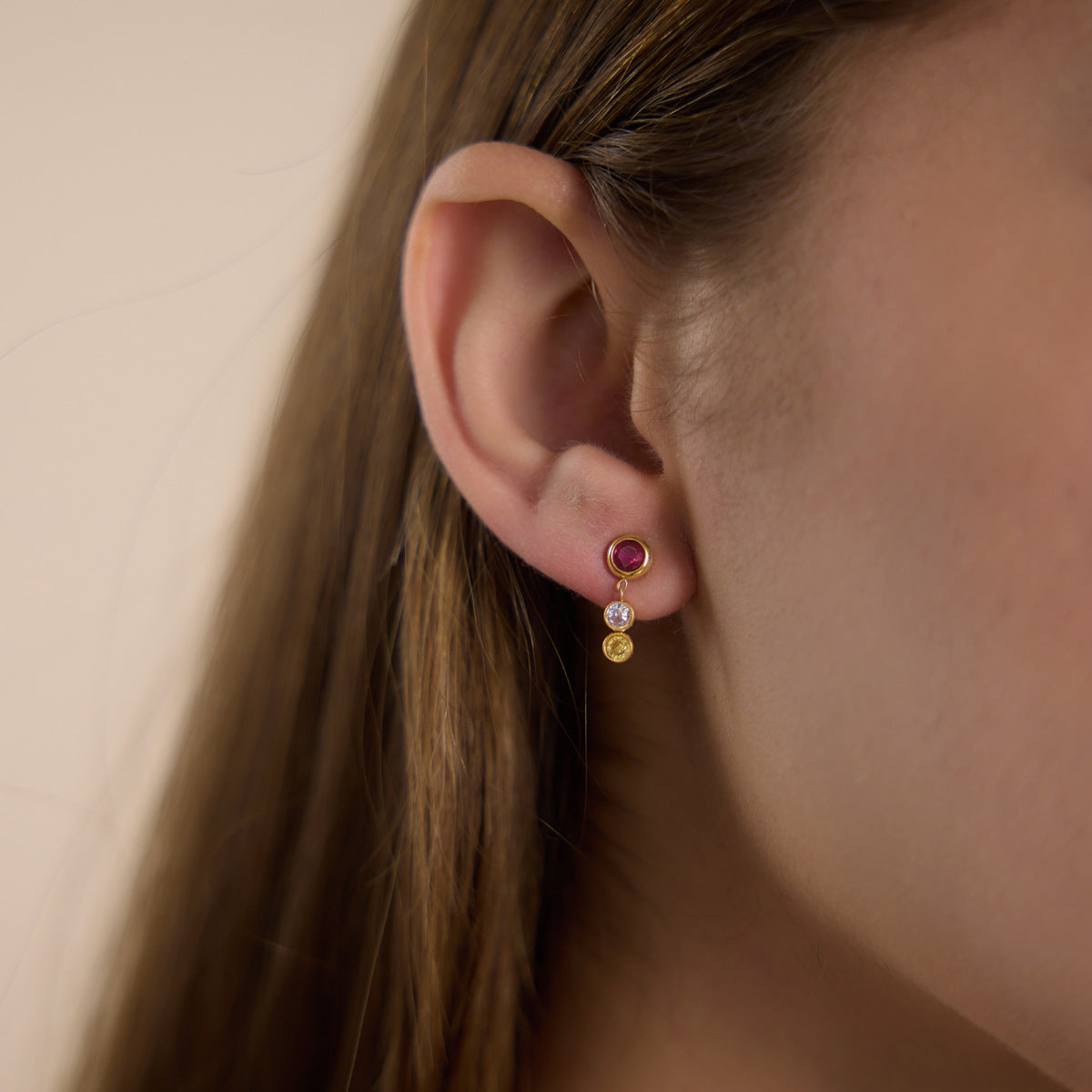Damen Ohrhänger mit funkelndem Kristall-Design und hypoallergener Edelstahlverarbeitung Shop Nory