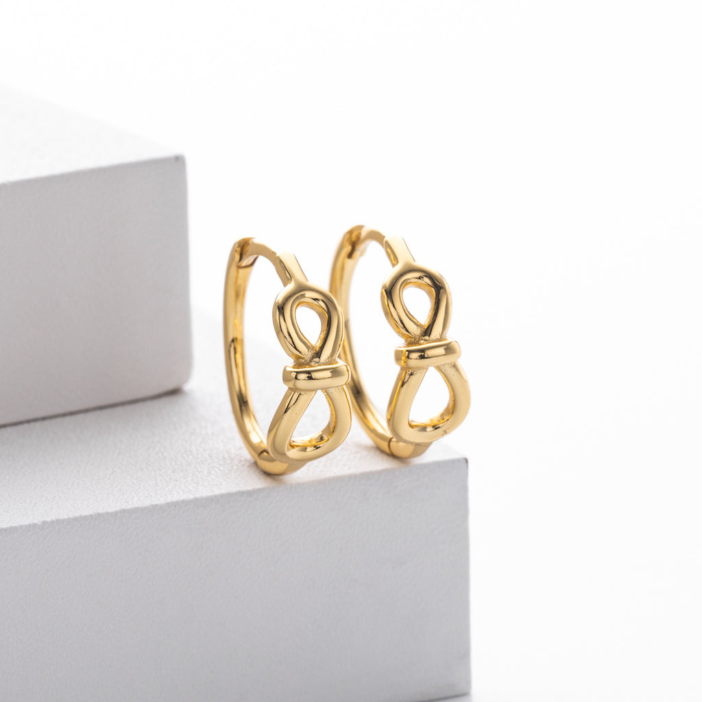 Damen Creolen mit verschlungenem Design Shop Nory