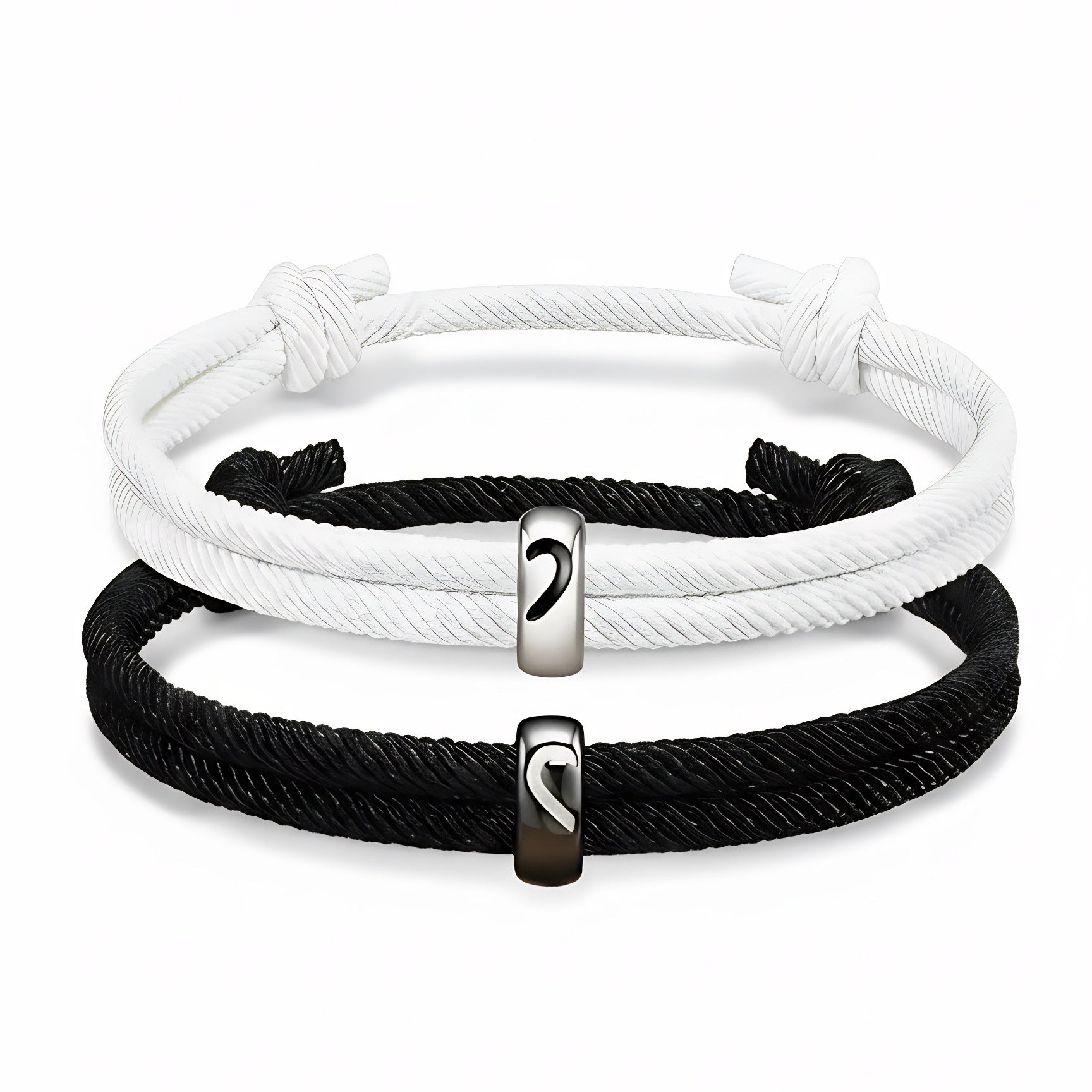 Damen Freundschaftsarmband im romantischen Design mit und einem speziellen Liebesanhänger Shop Nory