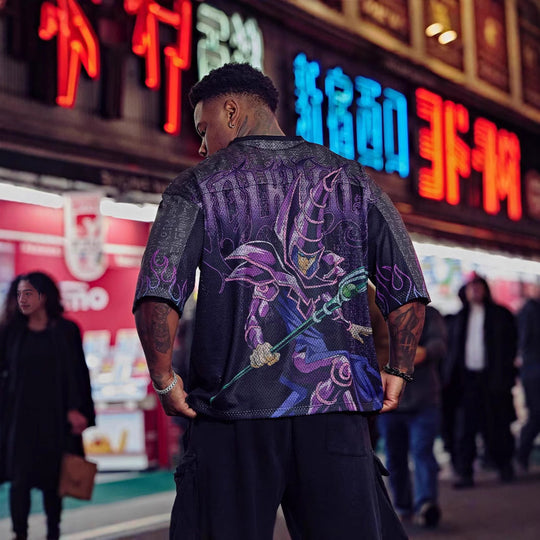 Unisex nan atmungsaktives Netz-Jersey mit großflächigem Anime-Print und V-Ausschnitt