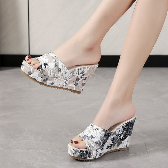 Damen Florale Brokat-Mules mit geflochtenem Jute-Plateau und ergonomischem Komfortfußbett Shop Nory