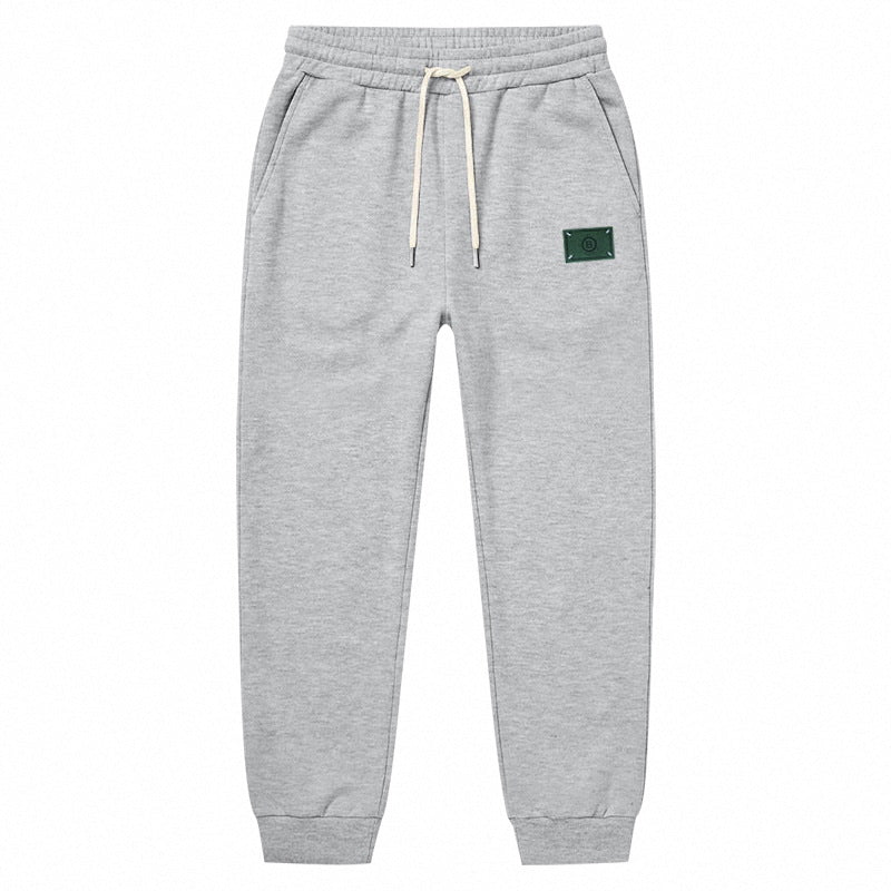 Herren Minimalistische Fleece-Jogginghose mit elastischem Tunnelzug und schmalen Bündchen Shop Nory