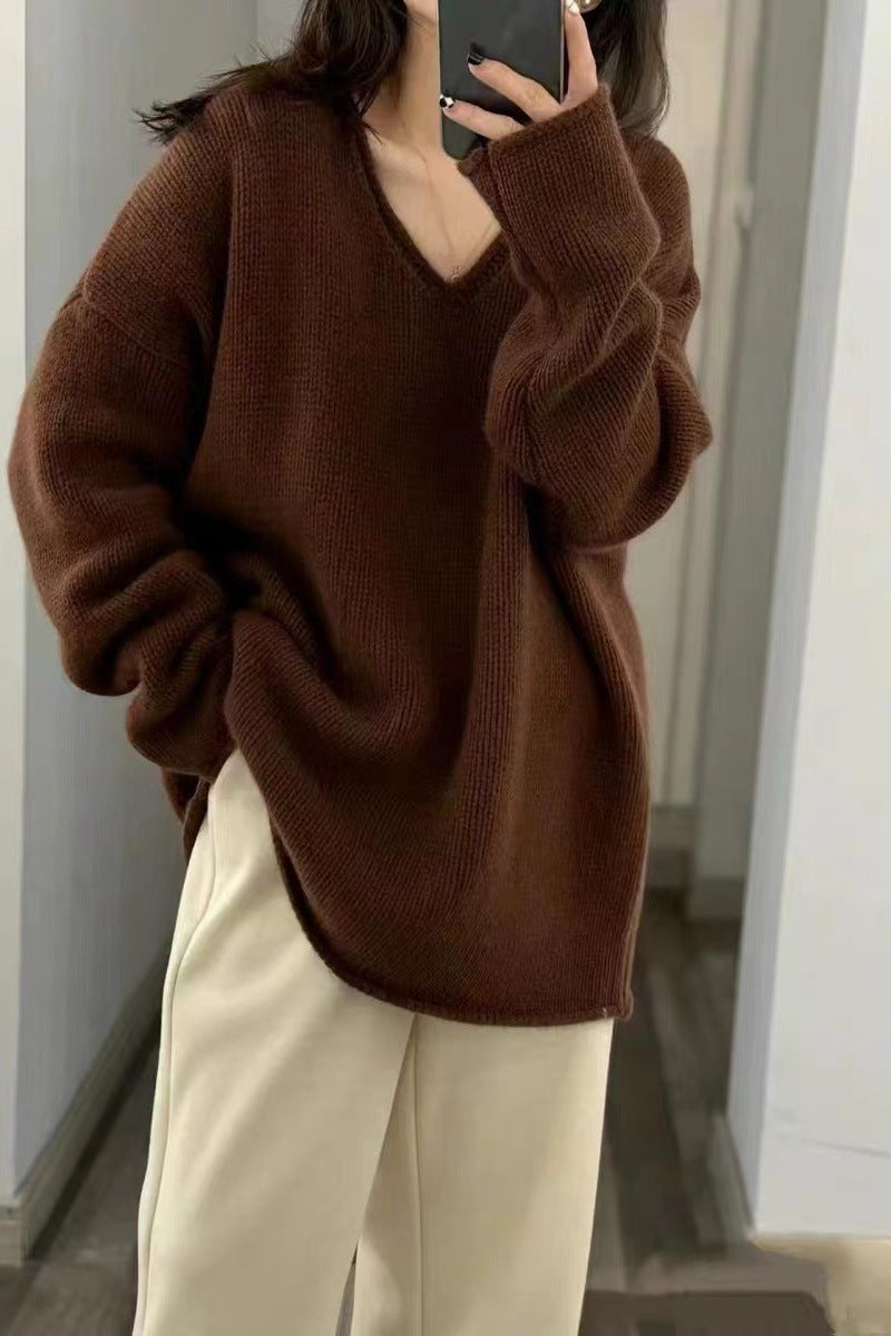 Damen Oversize V‑Ausschnitt Pullover im Mohair‑Look mit überschnittener Schulter und gerundetem Saum Shop Nory