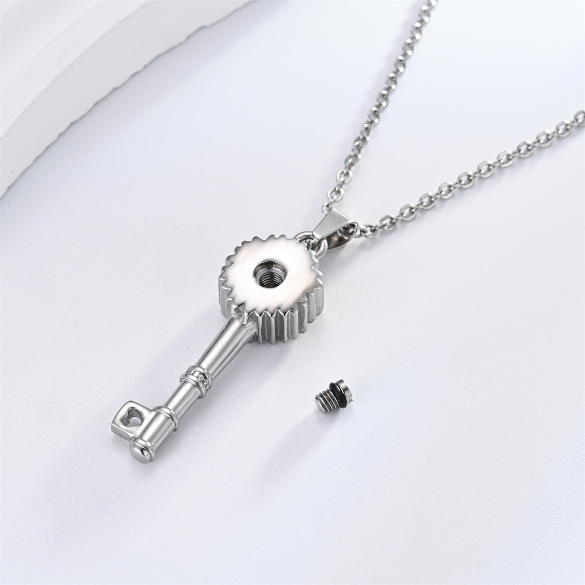 Damen Schlüsselanhänger mit floralem Design und Herzakzent Shop Nory