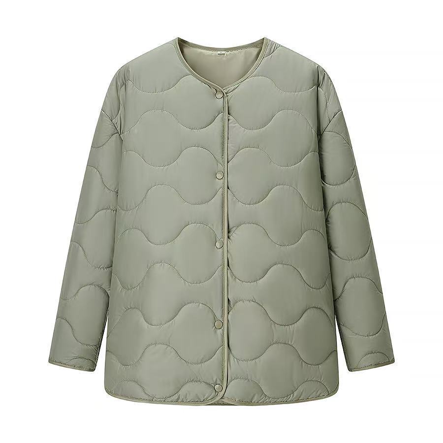 Damen Oversize-Steppjacke ohne Kragen mit Druckknopfverschluss und abgerundetem Saum Shop Nory