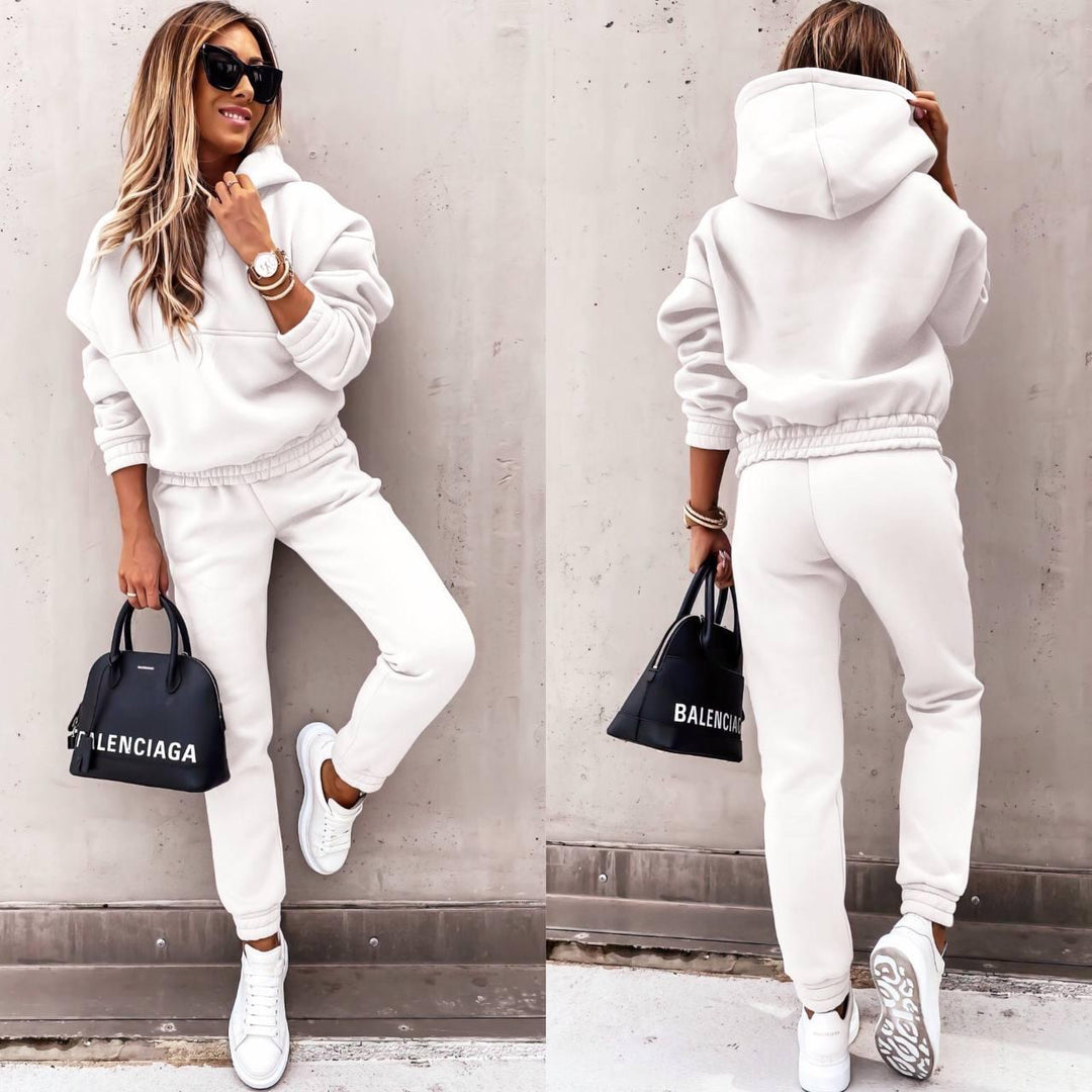 Jogginganzug Damen sportlich aus weichem Material
