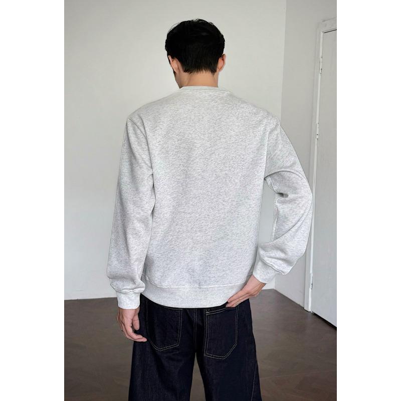 Herren Rundhals-Sweatshirt mit minimalistischer Blumenstickerei und cleanem Schnitt Shop Nory