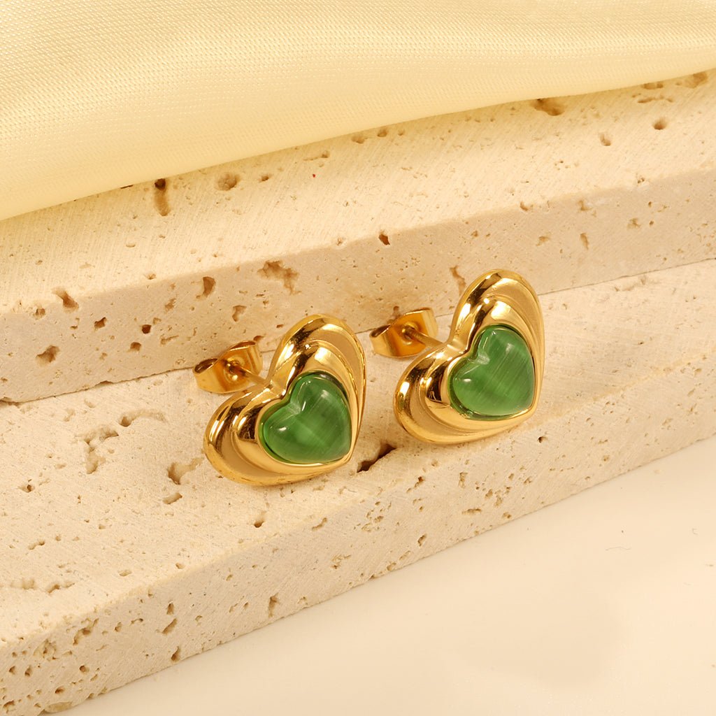 Damen Ohrstecker im eleganten Herzdesign mit hochwertiger Goldoptik Shop Nory