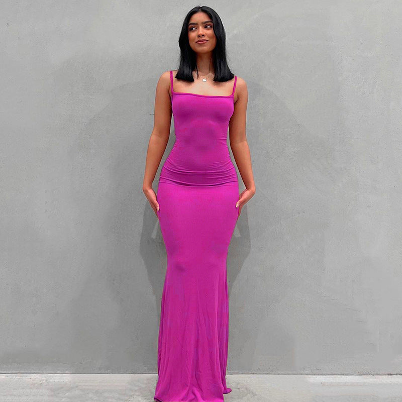 Damen Körperbetontes Maxi‑Jerseykleid mit taillierter Drapierung, langen Ärmeln und ausgestelltem Saum Shop Nory