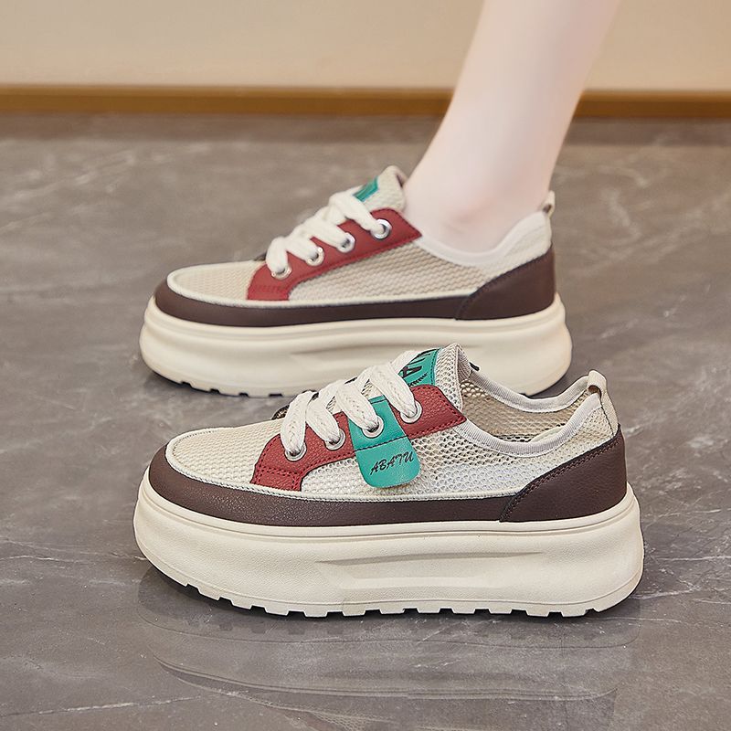 Damen Leichte Wedge‑Sneaker mit Netzgewebe, ergonomischer Memory‑Innensohle und profilierter Laufsohle Shop Nory
