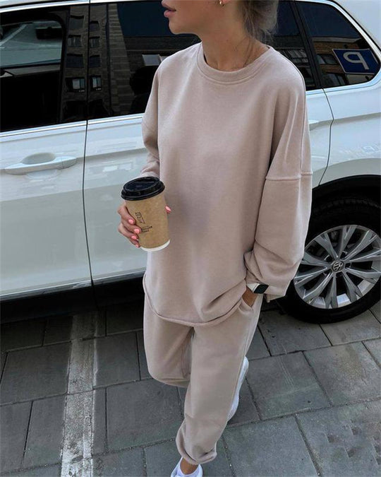Damen kuscheliges oversized Sweatshirt und Jogginghose Set aus French Terry Shop Nory
