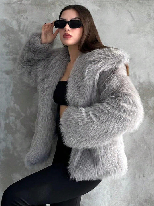 Damen Kurze Kunstfelljacke mit voluminösem Schalkragen Shop Nory