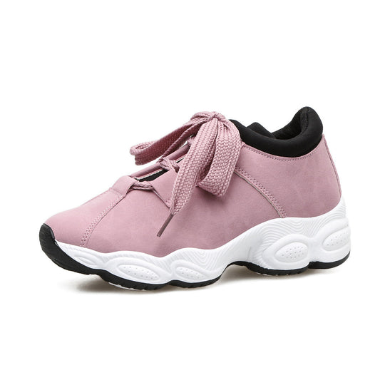 Damen Sportive Keil‑Sneaker aus Mikrofaser mit gepolstertem Schaft und markanter Profilsohle Shop Nory