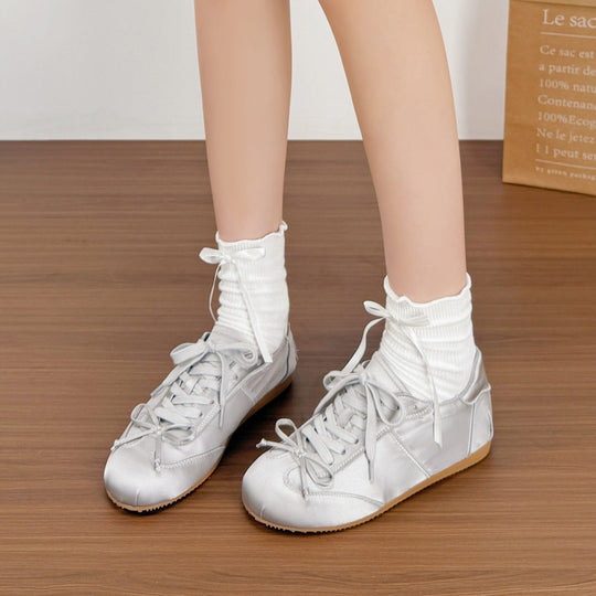 Damen Modische und komfortable Sneakers mit Satin-Oberfläche