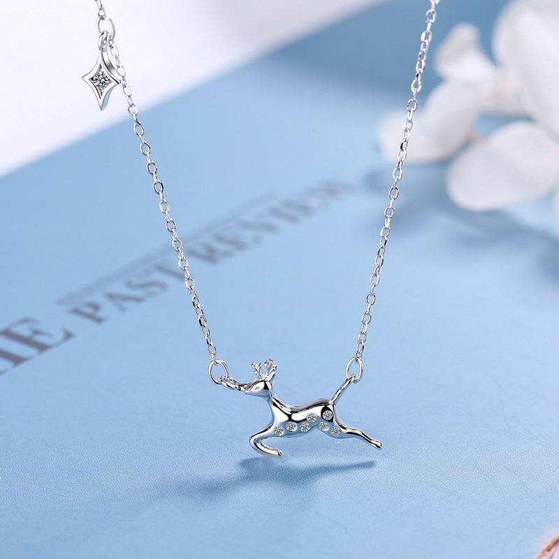 Damen Halskette mit filigranem Hirschmotivanhänger Shop Nory
