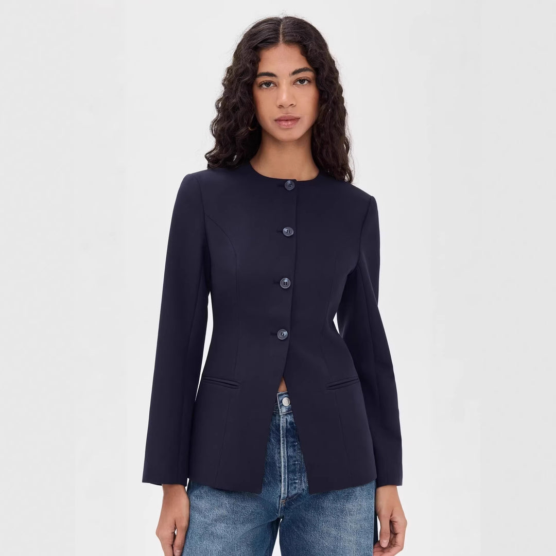 Damen Taillierter Kurzblazer mit Rundhalsausschnitt und mittiger Knopfleiste Shop Nory
