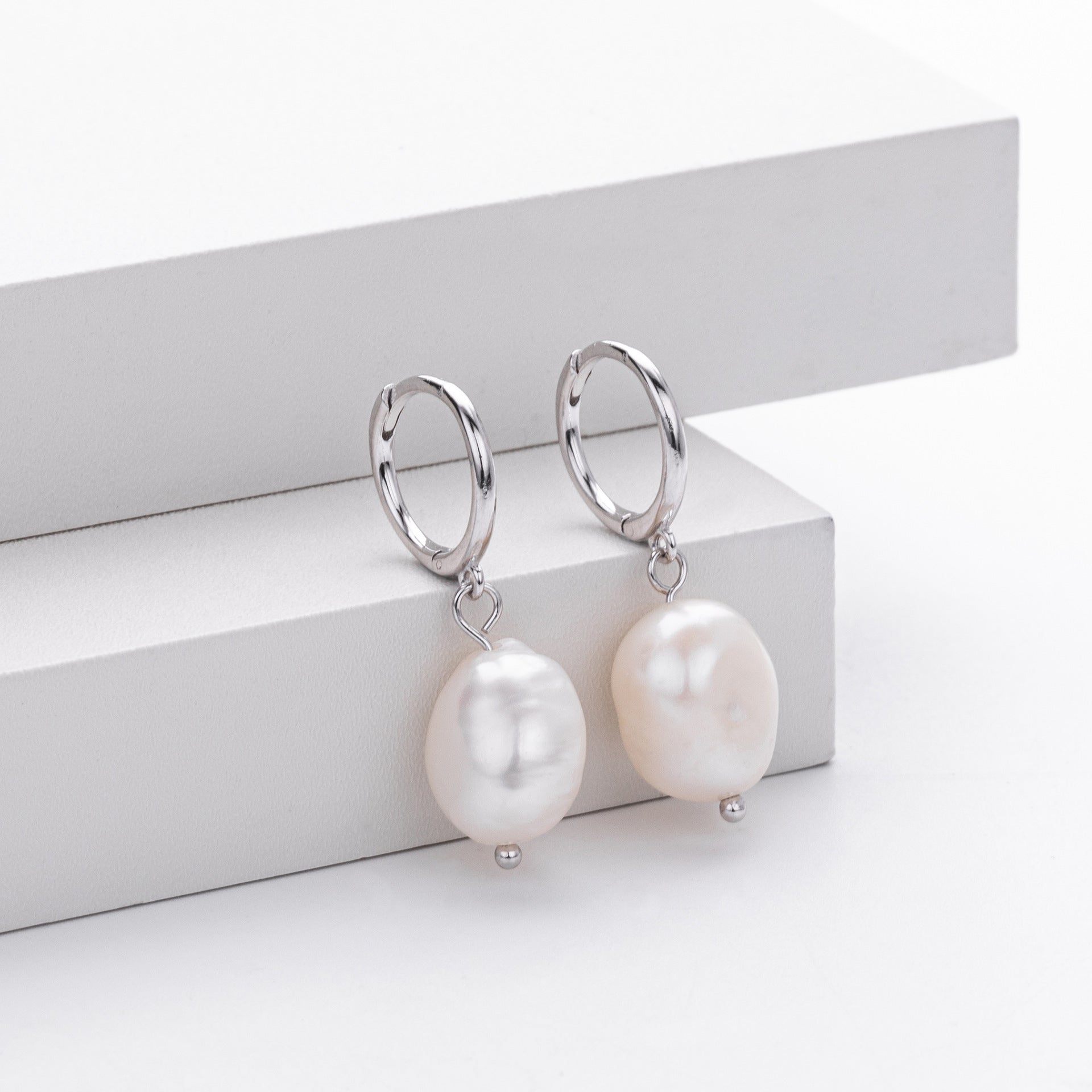 Damen Ohrhänger mit eleganten Perlen aus 925 Sterling Silber Shop Nory