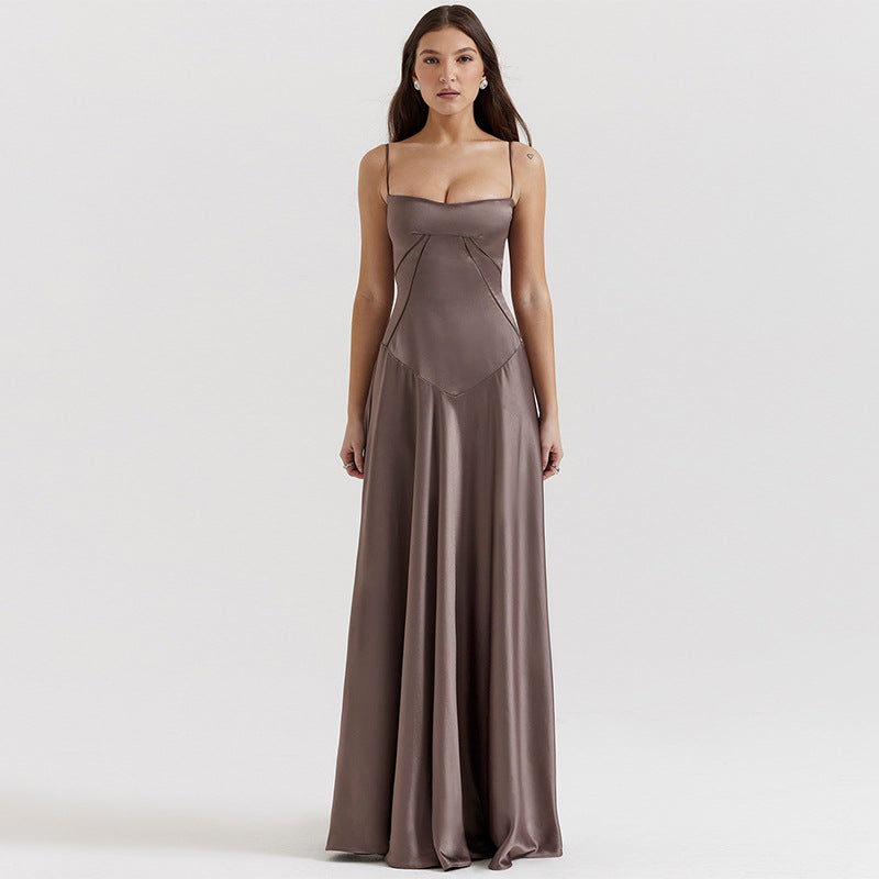 Damen Elegantes Abendkleid mit tailliertem Schnitt und schwingendem Rock