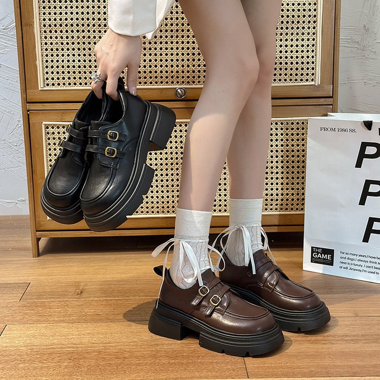 Damen modische Schnürschuhe mit eleganten Schnallen und robustem Plateau