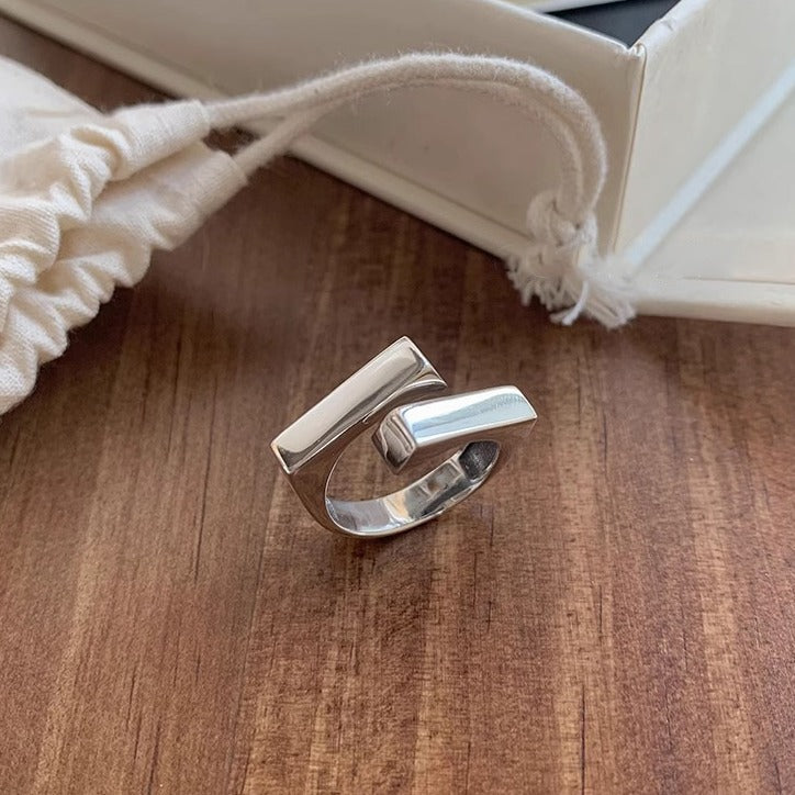 Damen modern gestalteter geometrischer Ring Shop Nory