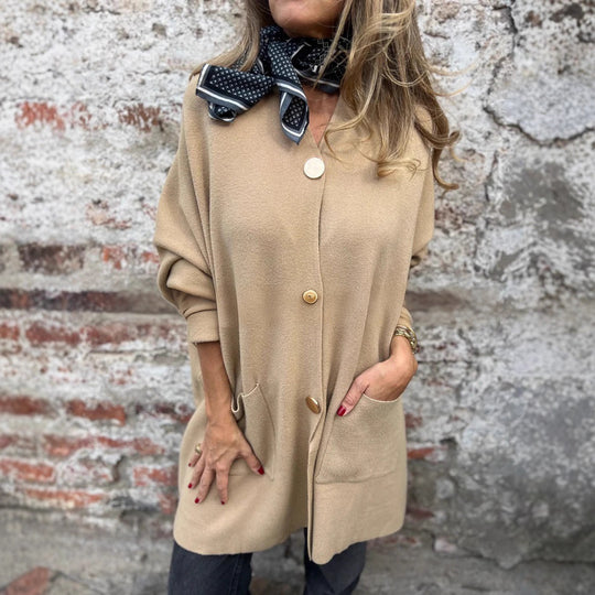 Damen Oversize Strickmantel-Cardigan mit aufgesetzten Taschen und Zierknöpfen Shop Nory