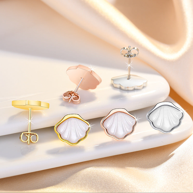 Damen Halskette mit muschelförmigem Anhänger aus hochwertigem Edelstahl und feiner Verarbeitung Shop Nory