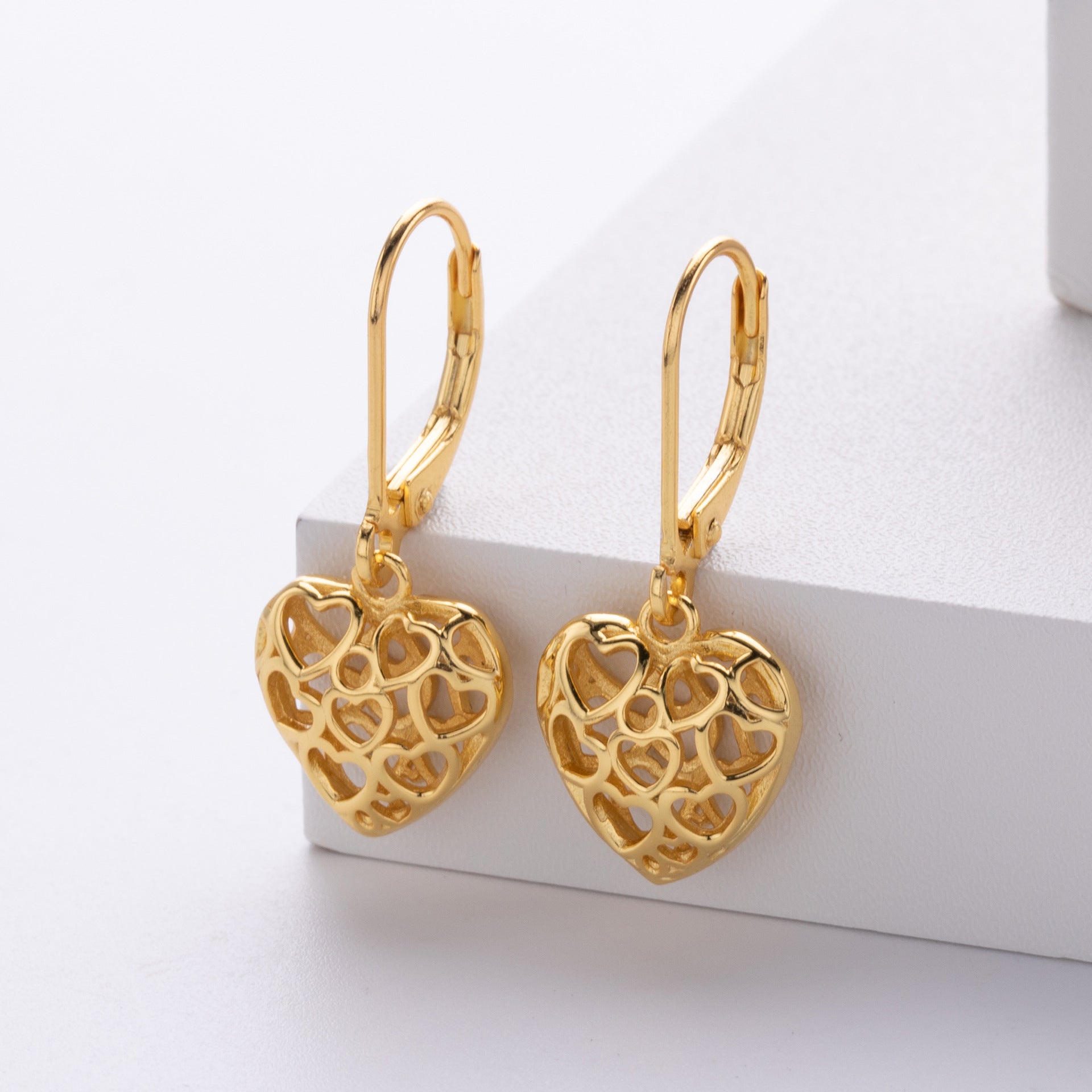 Damen Ohrhänger mit verspieltem Herzdesign aus 925 Sterling Silber Shop Nory