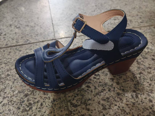 Damen T-Strap Sandaletten mit gepolstertem Komfortfußbett und mittlerem Blockabsatz Shop Nory