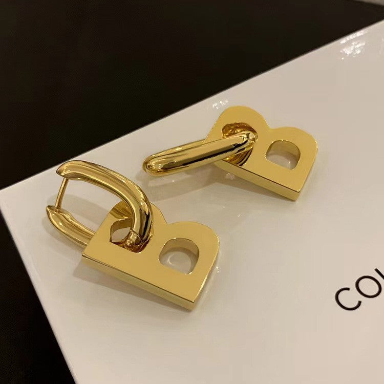 Damen Moderne Herz Anhänger Creolen Ohrringe Shop Nory