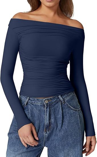 Damen Schulterfreies tailliertes Stretch-Longsleeve mit Raffung und figurbetonter Silhouette Shop Nory