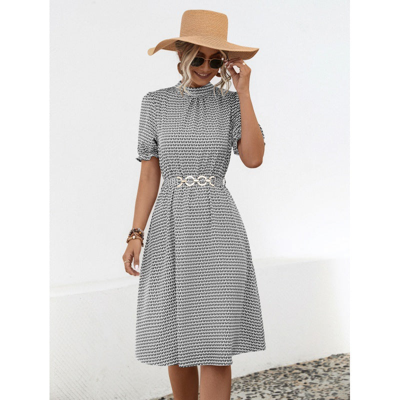 Damen Sommerkleid mit eleganter Blumenmusterung