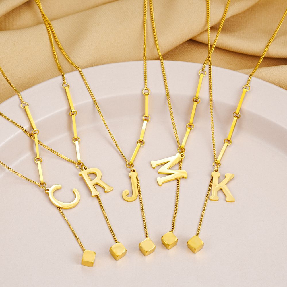 Damen personalisierte Anhänger-Halskette Shop Nory